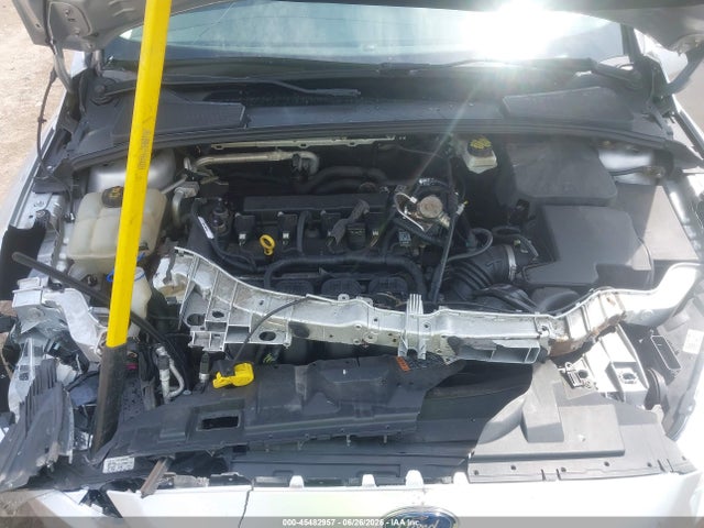 45482957 :رقم المزاد ، 1FADP3F24HL302740 vin ، 2017 Ford Focus Se مزاد بيع