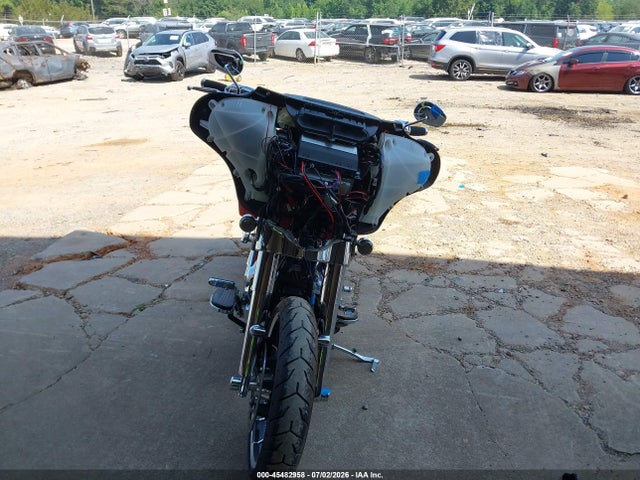Harley-Davidson FLHX 2023 1HD1KBC10PB653486 Image 5