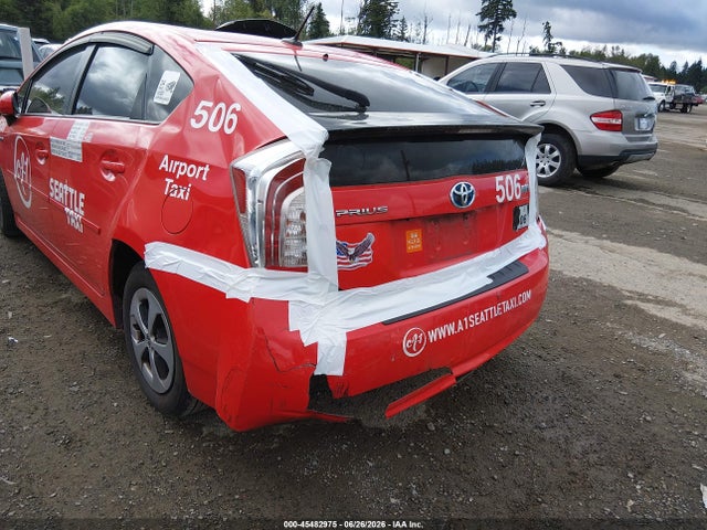 Toyota Prius Three 2014 JTDKN3DUXE0358481 Image 21