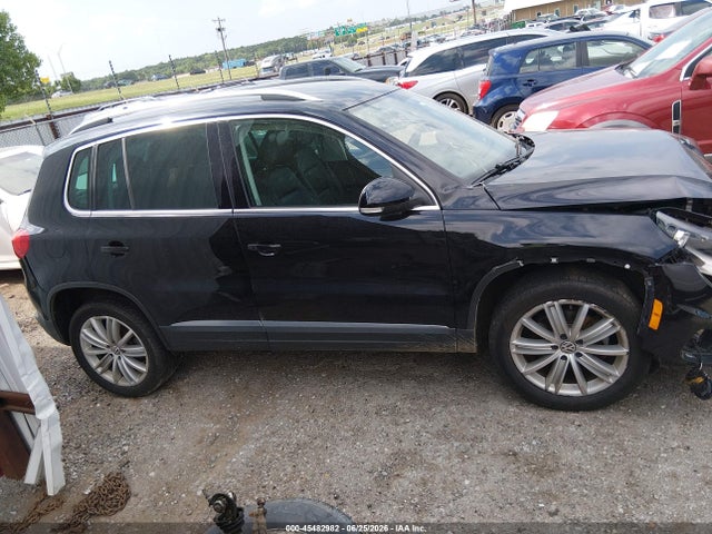 2014 Volkswagen Tiguan Se მანქანა იყიდება აუქციონზე, vin: WVGBV3AX7EW511003, აუქციონის ნომერი: 45482982