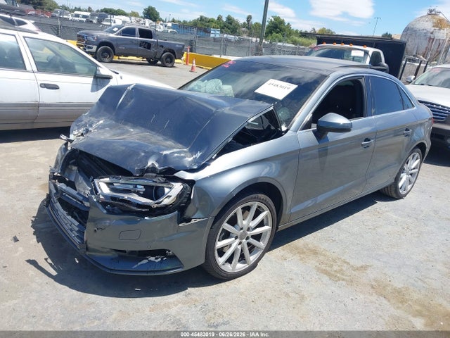 Audi A3 1.8t Premium 2015 WAUCCGFF1F1030049 Image 2