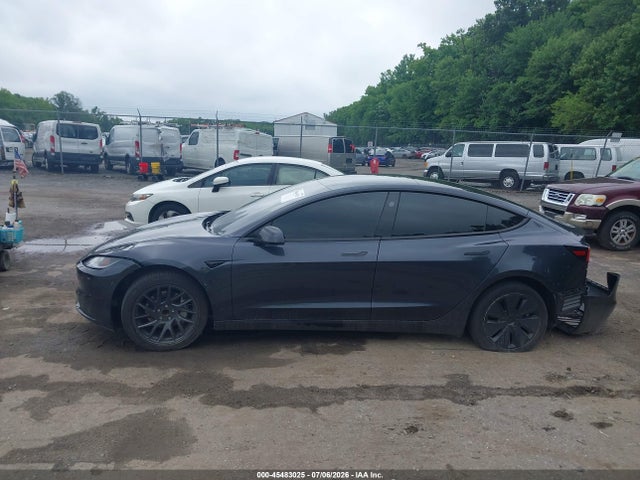 5YJ3E1EA8RF858899 Tesla Model 3 Long Range Dual Motor All-wheel Drive/rear-wheel Drive