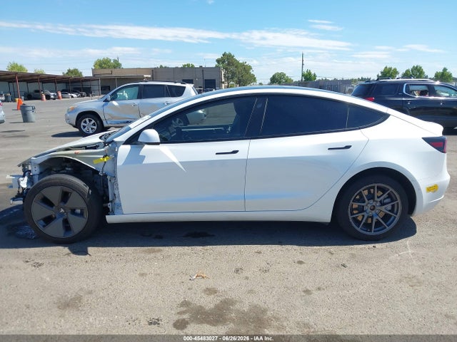 Tesla Model 3 Rear-wheel Drive 2022 5YJ3E1EA2NF123751 Image 14