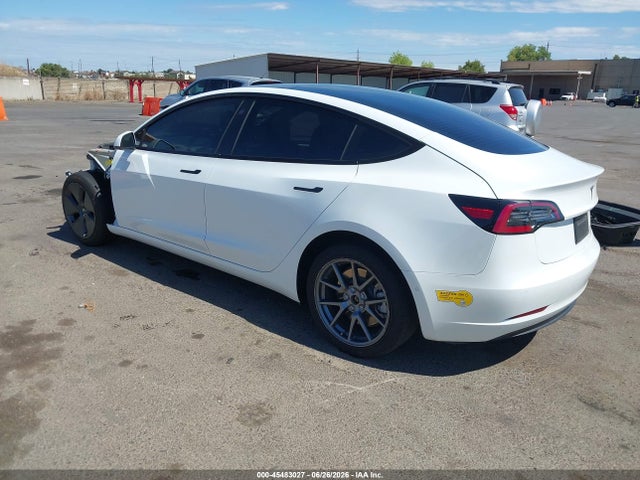 Tesla Model 3 Rear-wheel Drive 2022 5YJ3E1EA2NF123751 Image 3