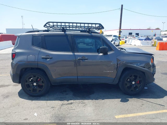 ZACCJBAB8JPH44382 Jeep Renegade Sport 4x4