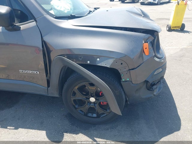 ZACCJBAB8JPH44382 Jeep Renegade Sport 4x4