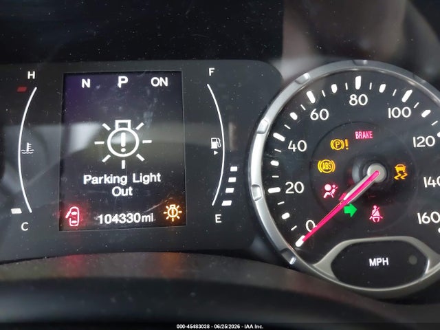 ZACCJBAB8JPH44382 Jeep Renegade Sport 4x4