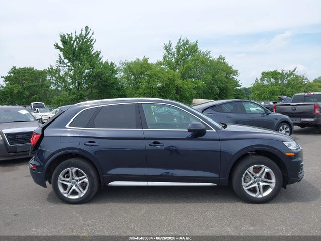 2019 Audi Q5 45 Premium მანქანა იყიდება აუქციონზე, vin: WA1ANAFY1K2143758, აუქციონის ნომერი: 45483084
