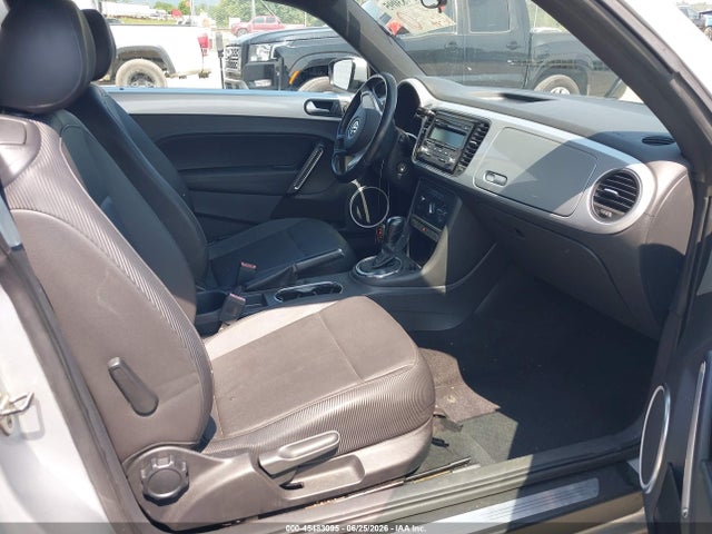 45483095 :رقم المزاد ، 3VWJP7AT6CM660611 vin ، 2012 Volkswagen Beetle 2.5l مزاد بيع