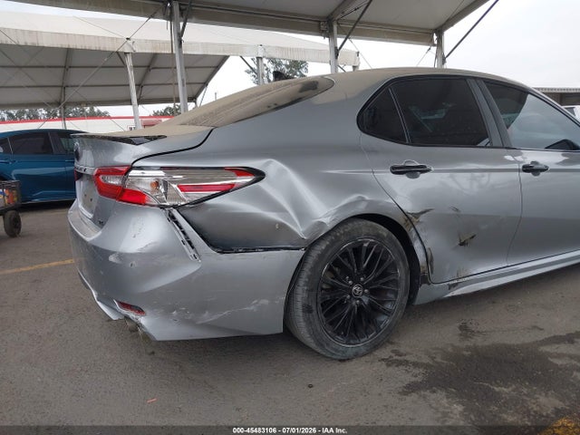 4T1G11AK8LU374737 Toyota Camry Se Nightshade Edition