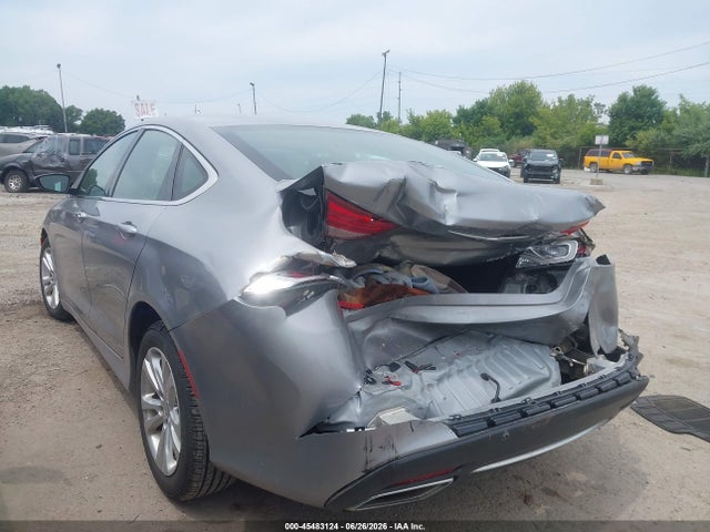 2015 Chrysler 200 Limited მანქანა იყიდება აუქციონზე, vin: 1C3CCCAG3FN516516, აუქციონის ნომერი: 45483124