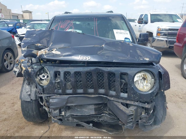 2014 Jeep Patriot Latitude მანქანა იყიდება აუქციონზე, vin: 1C4NJPFAXED645220, აუქციონის ნომერი: 45483139