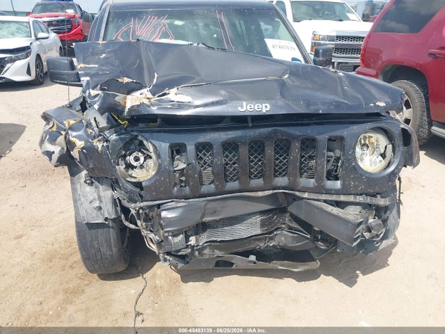 2014 Jeep Patriot Latitude მანქანა იყიდება აუქციონზე, vin: 1C4NJPFAXED645220, აუქციონის ნომერი: 45483139