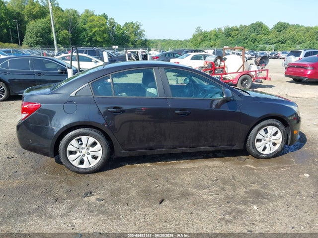 1G1PA5SH7E7174344 Chevrolet Cruze Ls Auto