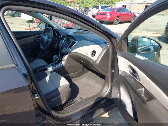 1G1PA5SH7E7174344 Chevrolet Cruze Ls Auto