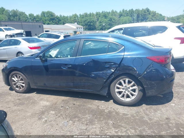 Продажа на аукционе авто 2015 Mazda Mazda3 I Touring, vin: 3MZBM1V76FM233358, номер лота: 45483153