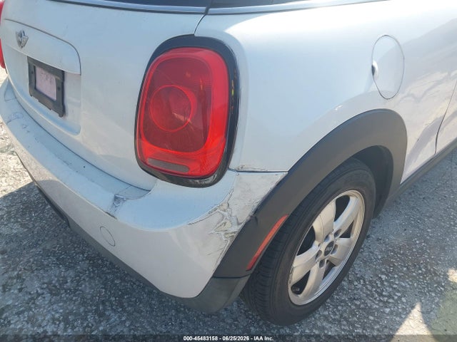 Продажа на аукционе авто 2014 Mini Hardtop Cooper, vin: WMWXM5C57ET932741, номер лота: 45483158
