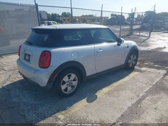 Продажа на аукционе авто 2014 Mini Hardtop Cooper, vin: WMWXM5C57ET932741, номер лота: 45483158