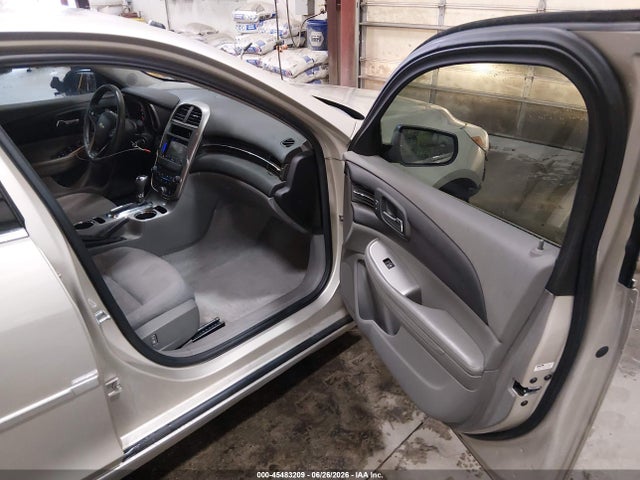Chevrolet Malibu Limited Ls 2016 1G11B5SA6GF141432 Image 5