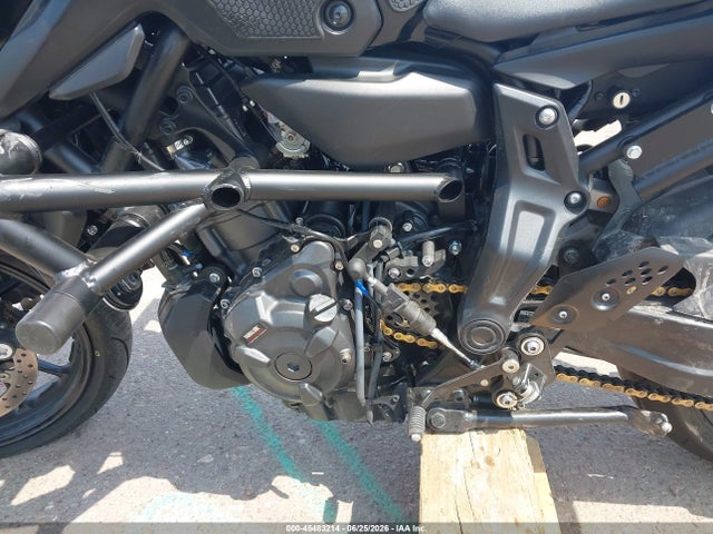 Yamaha MT07 2024 JYARM32E8RA011370 Image 9