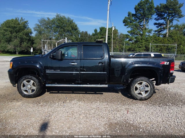 45483225 :رقم المزاد ، 1GT125C82BF183592 vin ، 2011 Gmc Sierra 2500hd Denali مزاد بيع