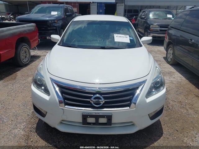 1N4AL3AP6FN915493 Nissan Altima 2.5 S