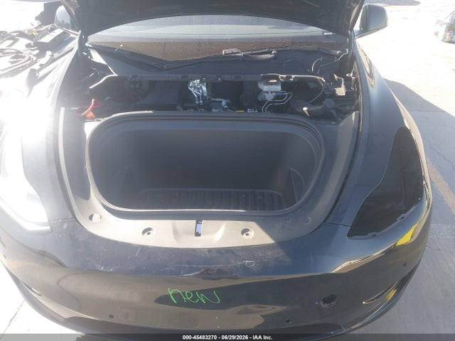 45483270 :رقم المزاد ، 5YJYGDEE7MF076557 vin ، 2021 Tesla Model Y Long Range Dual Motor All-wheel Drive مزاد بيع