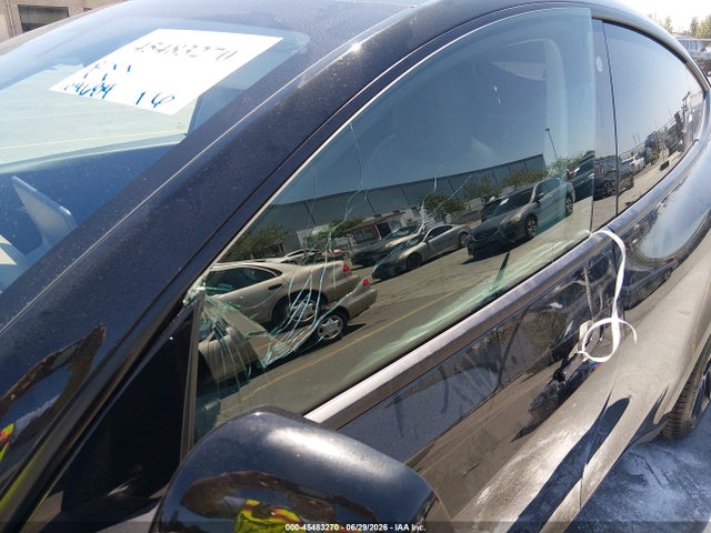 45483270 :رقم المزاد ، 5YJYGDEE7MF076557 vin ، 2021 Tesla Model Y Long Range Dual Motor All-wheel Drive مزاد بيع