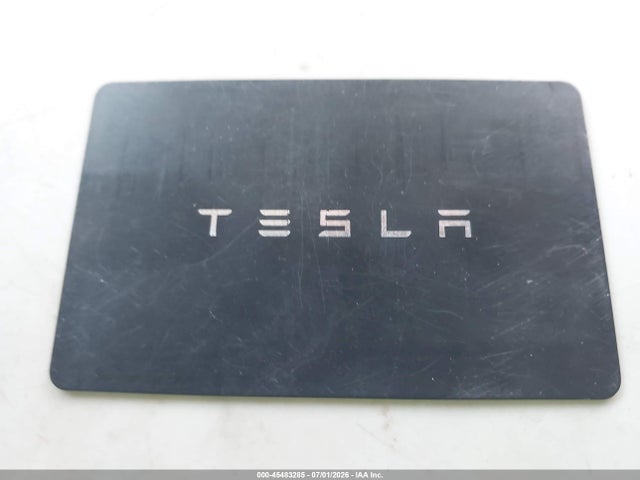 2022 Tesla Model Y Long Range Dual Motor All-wheel Drive მანქანა იყიდება აუქციონზე, vin: 7SAYGDEE7NF369556, აუქციონის ნომერი: 45483285