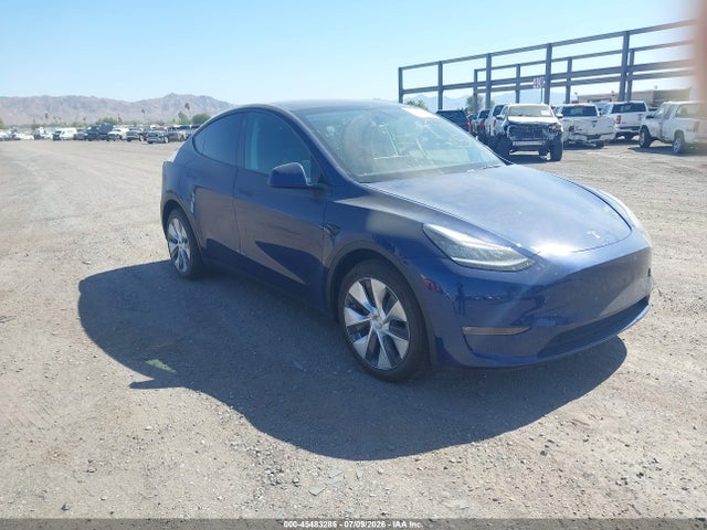 2022 Tesla Model Y Long Range Dual Motor All-wheel Drive მანქანა იყიდება აუქციონზე, vin: 7SAYGDEE7NF369556, აუქციონის ნომერი: 45483285