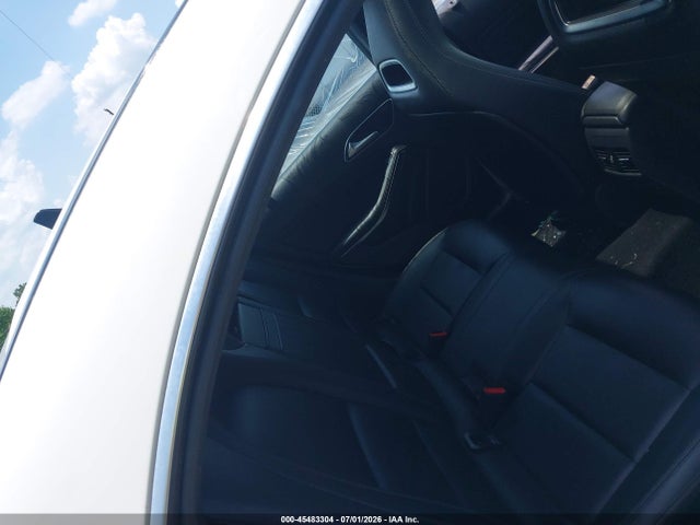 45483304 :رقم المزاد ، WDDSJ4GB4HN484831 vin ، 2017 Mercedes-benz Cla 250 4matic مزاد بيع