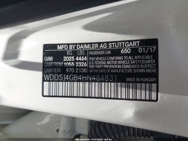 45483304 :رقم المزاد ، WDDSJ4GB4HN484831 vin ، 2017 Mercedes-benz Cla 250 4matic مزاد بيع