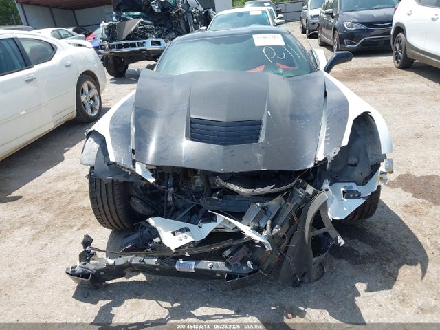 2015 Chevrolet Corvette Stingray მანქანა იყიდება აუქციონზე, vin: 1G1YF2D74F5106055, აუქციონის ნომერი: 45483313