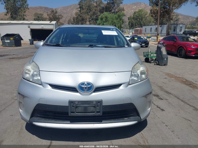 Toyota Prius Three 2015 JTDKN3DUXF0446738 Image 13