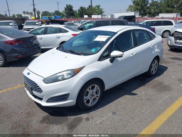 Ford FIESTA SE 2016 3FADP4BJ0GM112191 Image 2