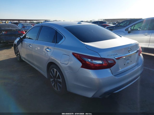 Nissan Altima 2.5 Sv 2018 1N4AL3AP9JC250335 Image 3