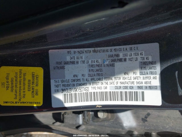 3MYDLBYV9KY507493 Toyota YARIS LE
