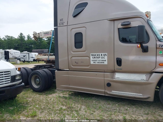 Freightliner Cascadia 125 2016 3AKJGLD53GSGC5049 Image 13
