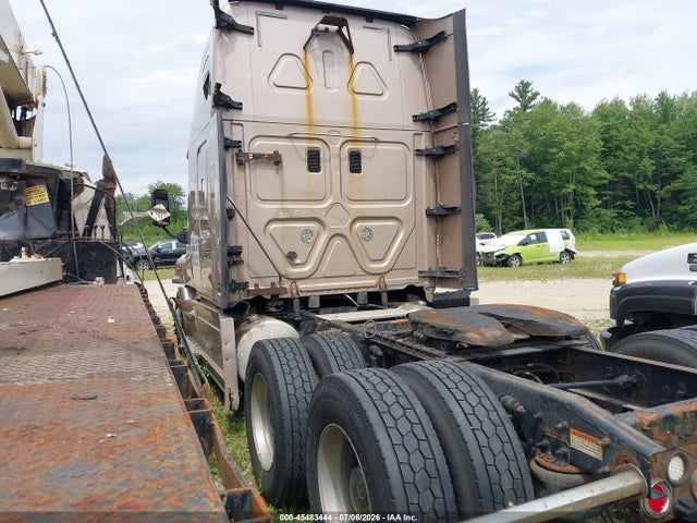 Freightliner Cascadia 125 2016 3AKJGLD53GSGC5049 Image 3