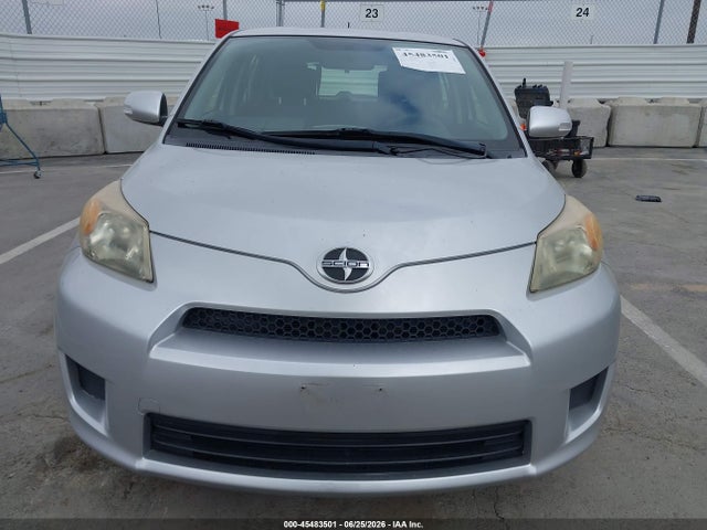 Scion XD 2014 JTKKUPB46E1043337 Image 12