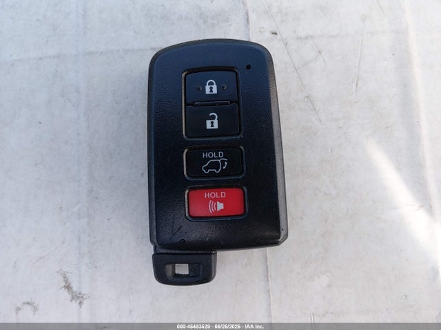 5TDJZRFH1KS982021 Toyota Highlander Xle