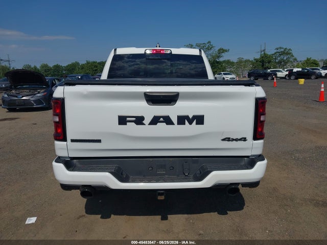 2025 Ram 1500 Laramie  4x4 5'7 Box მანქანა იყიდება აუქციონზე, vin: 1C6SRFJP0SN615299, აუქციონის ნომერი: 45483547