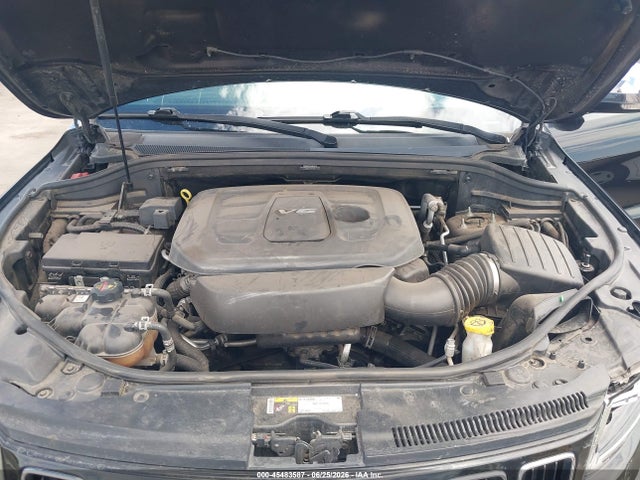 1C4RJEBG2GC422680 Jeep Grand Cherokee Limited