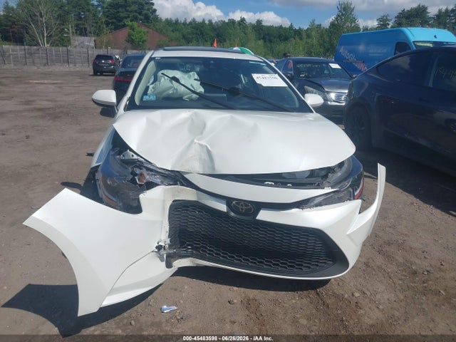 JTDEPRAE9LJ066223 Toyota COROLLA LE