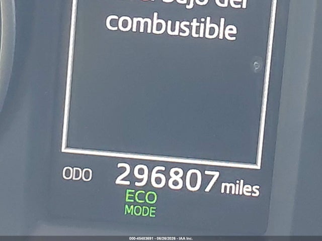 Toyota RAV4 LE 2017 2T3ZFREVXHW364352 Image 7