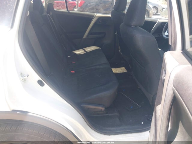 Toyota RAV4 LE 2017 2T3ZFREVXHW364352 Image 8