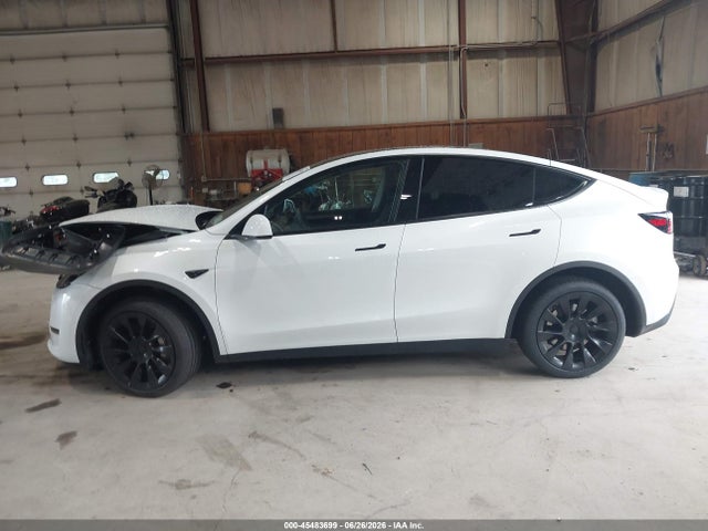 Продаж на аукціоні авто 2023 Tesla Model Y, vin: 7SAYGDEE2PF792211, номер лоту: 45483699