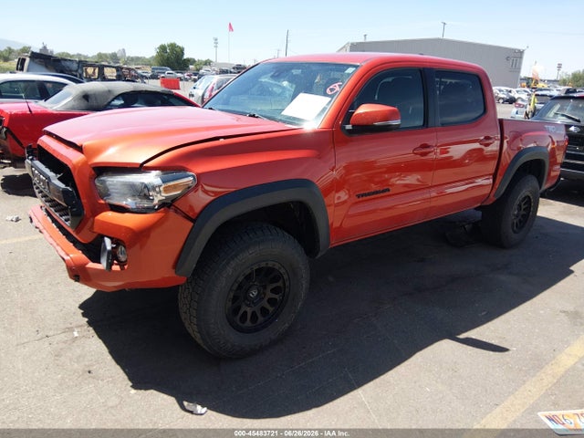 3TMCZ5AN0JM138565 Toyota Tacoma Trd Off Road