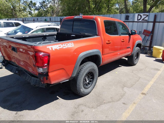 3TMCZ5AN0JM138565 Toyota Tacoma Trd Off Road