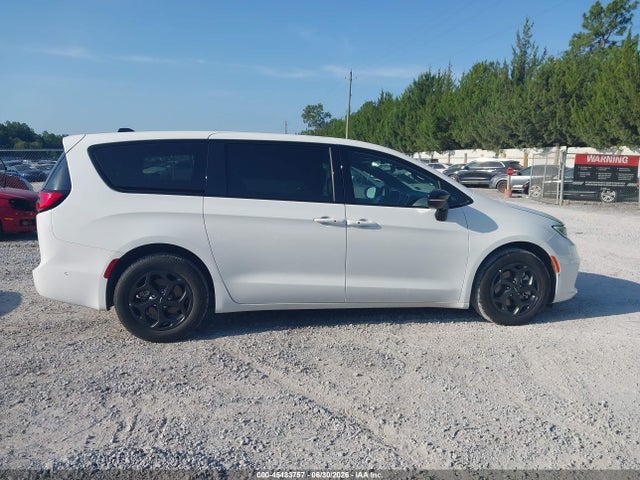 Продажа на аукционе авто 2024 Chrysler Pacifica Hybrid S Appearance Pkg, vin: 2C4RC1S72RR109237, номер лота: 45483757